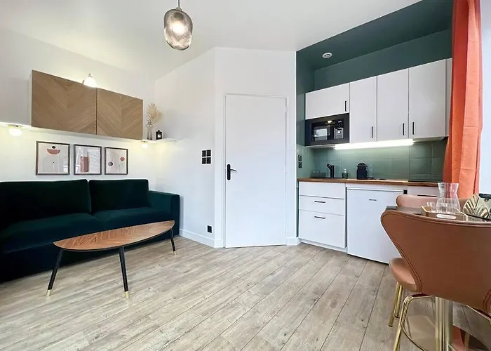 66 Corner